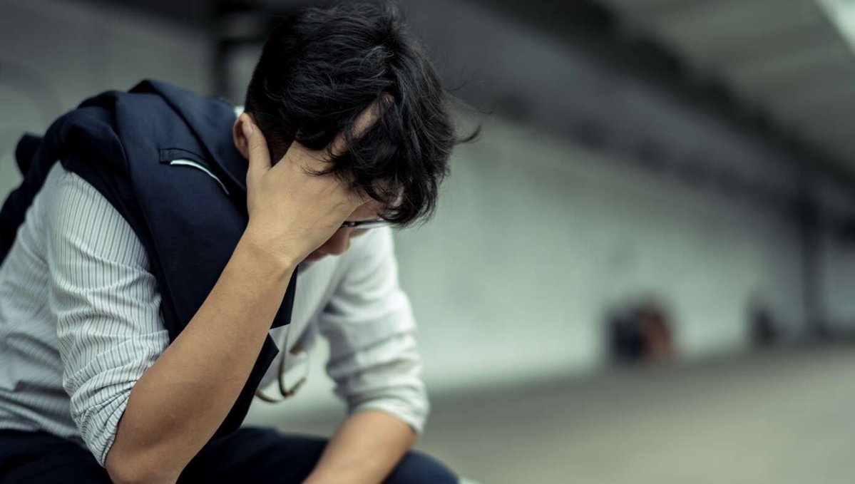 Exhausted Government Employees Hoping To Go Back To Work Soon So They Can Get Some Rest buff.ly/0Kp15Rx