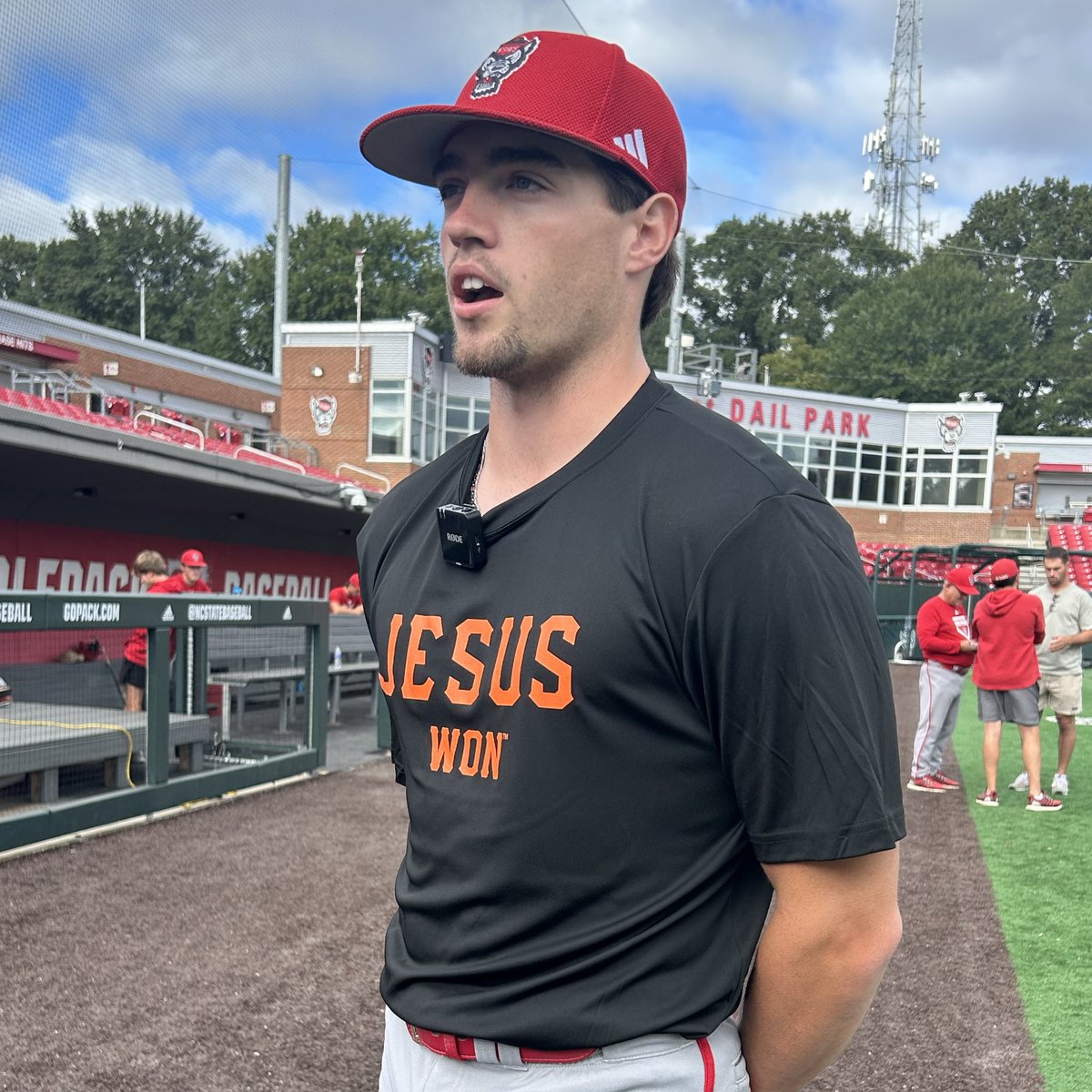 fleischman_noah's tweet image. Former NC State catcher Patrick Bailey wore a “Jesus Won” shirt under his jersey when he hit a walk-off this season with the San Francisco Giants.

Coach Elliott Avent got the same shirts for his team. A lot of the players are wearing it as they lean on their faith this fall.