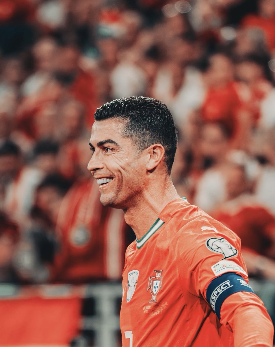 🚨 SORTEO INTERNACIONAL EXPRÉS

Camiseta de Cristiano Ronaldo por su gol rompe récords en eliminatorias mundialistas. 😍🐐

Requisitos:
• RT
• Follow <a href="/madrid_total2/">MT2</a>, <a href="/madrid_total3/">MT3</a> y <a href="/futboljersey7/">FutbolJersey77</a> 

Opcional: Mencionar a 1 amigo para doble participacion