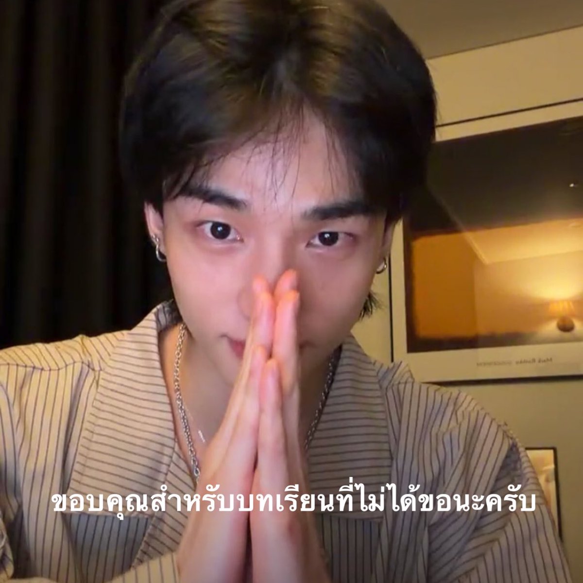 ฮ tweet media