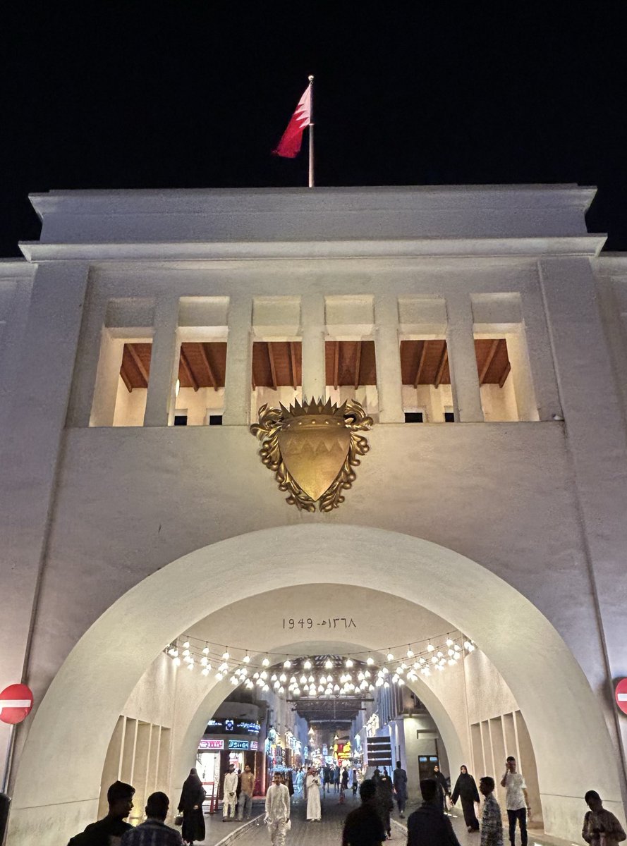 ahmed baokbah | home race πΈπ¦ ποΈπ©οΈ (@ahmed_baokbah) on Twitter photo Bahrain β€οΈ you are special Bahrain β€οΈ you are special