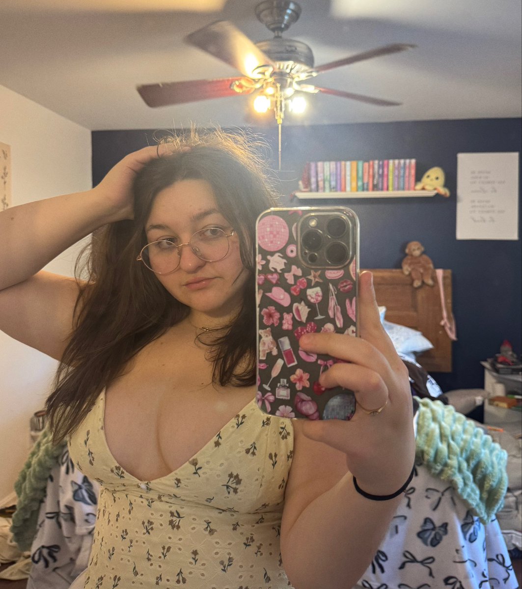 🤗