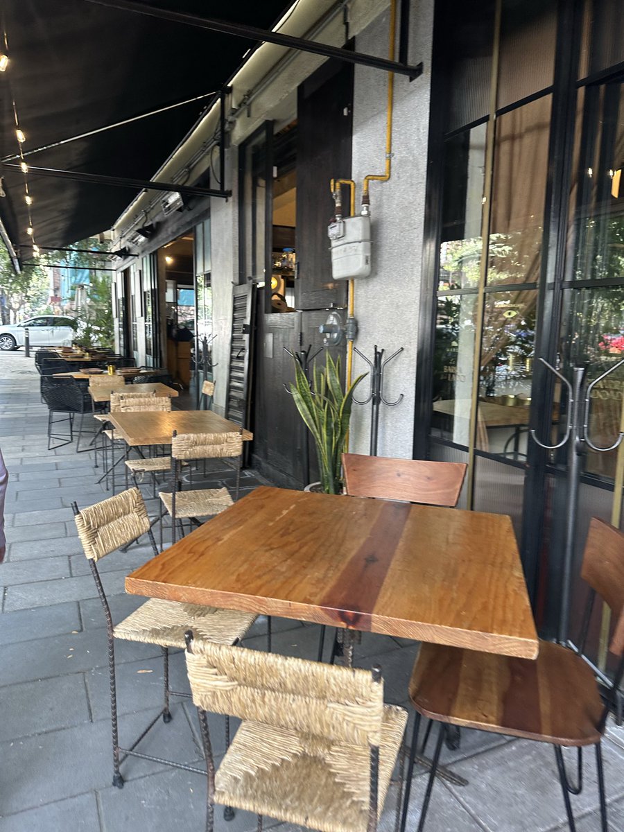 CesCasey tweet media