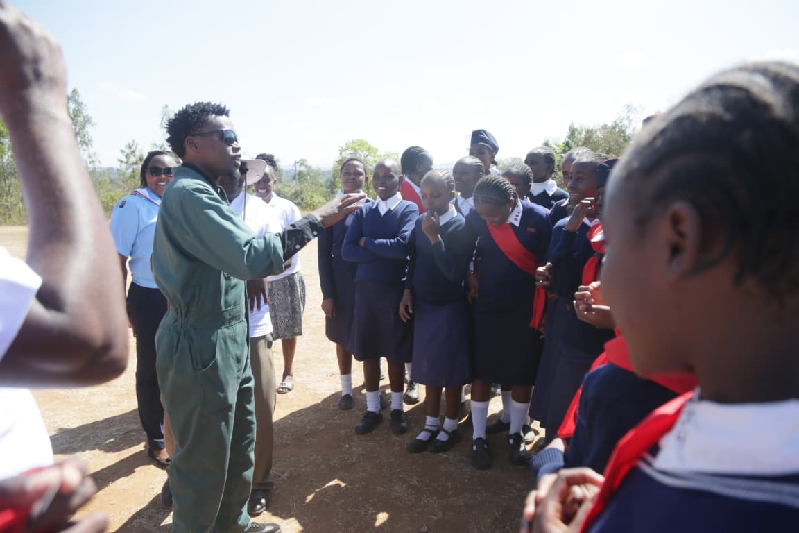 prudencesifa's tweet photo. Clean energy is powering Kenya’s development. From electricity expansion to clean cooking and renewable innovation, Energy Week 2025 celebrates progress that transforms lives. #EnergyWeekKitui
Kawi Ustawi Ushujaa https://t.co/XgKUfsjyN0