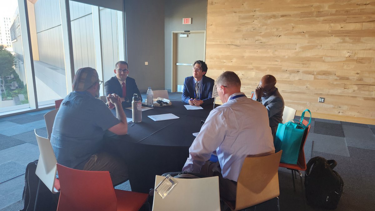 UW Department of Anesthesiology tweet media