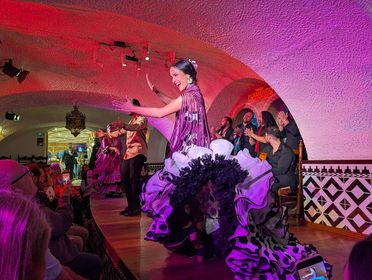 JourneyActive's tweet photo. Such an incredible Flamenco Show. 💃 The Tablao Flamenco has been in Barcelona since 1970 and has won numerous awards throughout the years. 

We were completely dazzled 👀 https://t.co/SSvXy3HAXP
