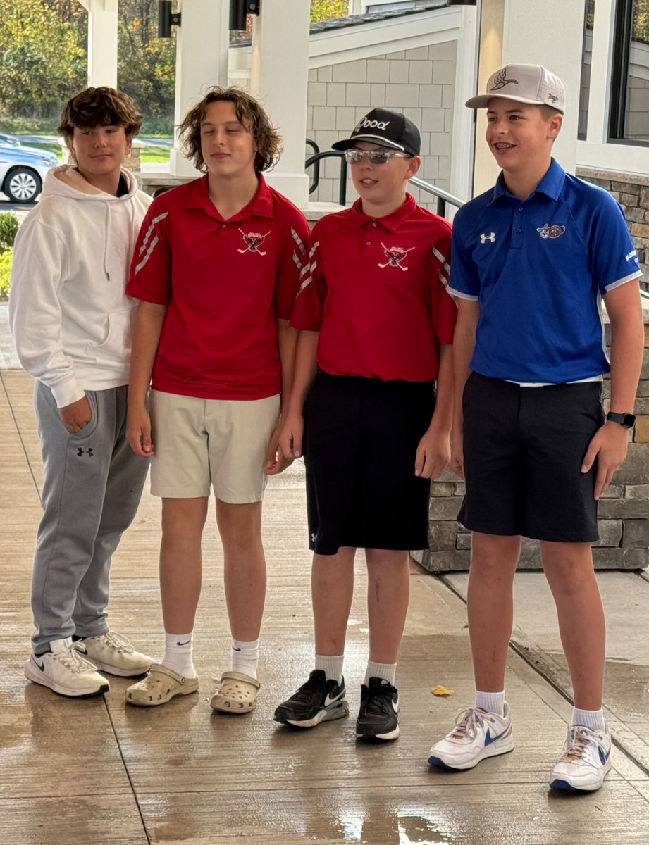 🏌️‍♂️⛳ Congrats to Bloomfield golfer, Liam Donnelly!

This weekend, he finished in 2nd place in the high school bracket of the Regional JV Golf Invitational at Sycamore in Macedon. To top that, Liam also had the best score among 7/8th graders! Way to go, Liam! 🏆

#BCSPROUD
