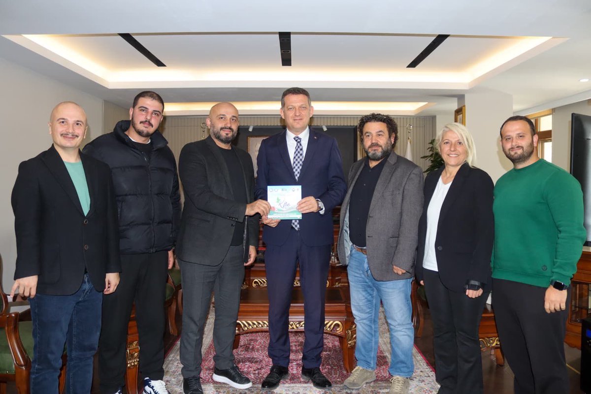 ridefist's tweet photo. RİDEFyönetimi olarak05/09Kasım2025 tarihleri arasında yapılacak olan 14.Rize tanıtım günleri ve22/23 Ekim2025 tarihlerinde yapılacak olan Rize Ticaret Ekonomi Uluslararası Kongresi bilgilendirme ve davet ziyaretleri kapsamında Beykoz Kaymakamımız Dr. Fatih ÜRKMEZER Bey’i ziyaret https://t.co/TipQ7NEobx