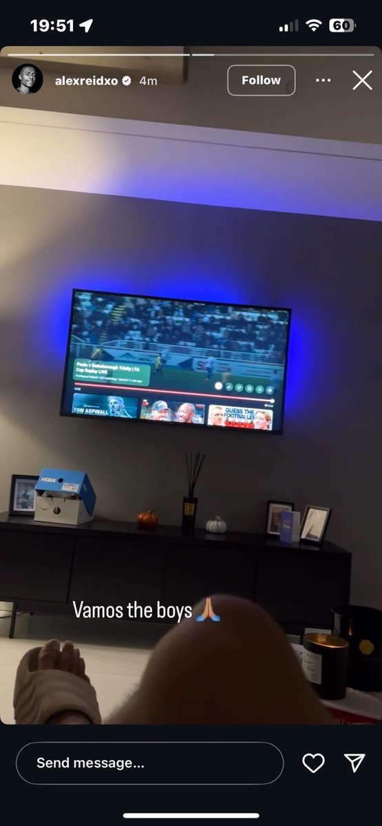 The Lower League Look tweet media