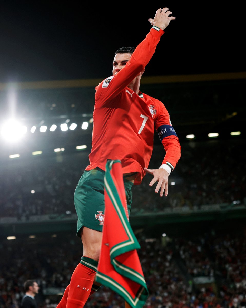 UEFAEURO's tweet image. Guess who 😏

#WCQ