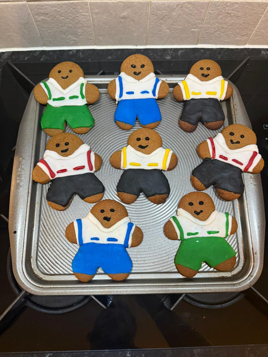 Sally Hall tweet media