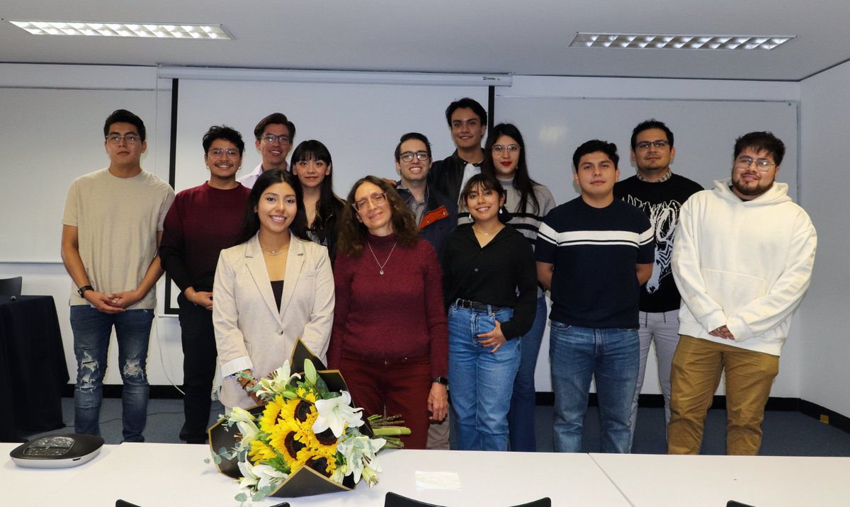Cfata_Unam's tweet photo. @Cfata_Unam #pceim | #Goya!
Felicitamos a: Georgina Torres Infante, por obtener su Maestría en Ciencia e Ingeniería de Materiales, con el trabajo titulado: "Estudio físico-químico de la quitina extraída de la fase imago del Tenebrio molitor"
Dra. Beatriz M. Millán Malo. 🙌👏 https://t.co/7yADPnwu5J