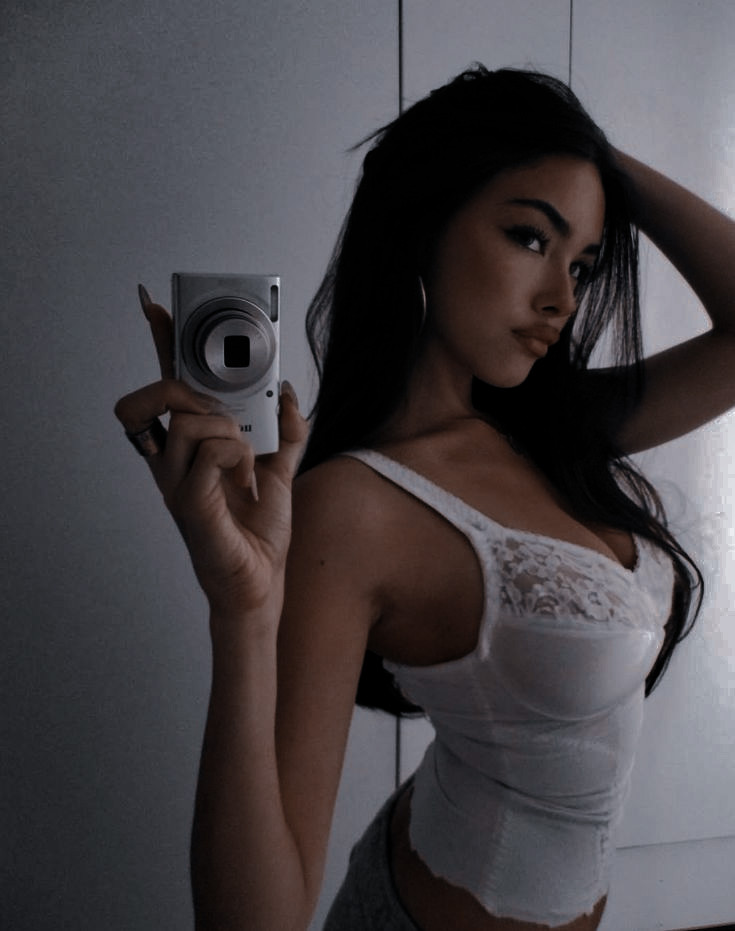 2tarlight's tweet image. ᅠ      
ᅠᅠ    
    ⠀     ⠀     ⠀ 𝐊𝒊𝒔𝒔
    ⠀   ⠀     ⠀      𝐘𝒐𝒖𝒓
    ⠀   ⠀     ⠀        𝐒𝒆𝒍𝒇—੭
    ⠀    
ᅠᅠ