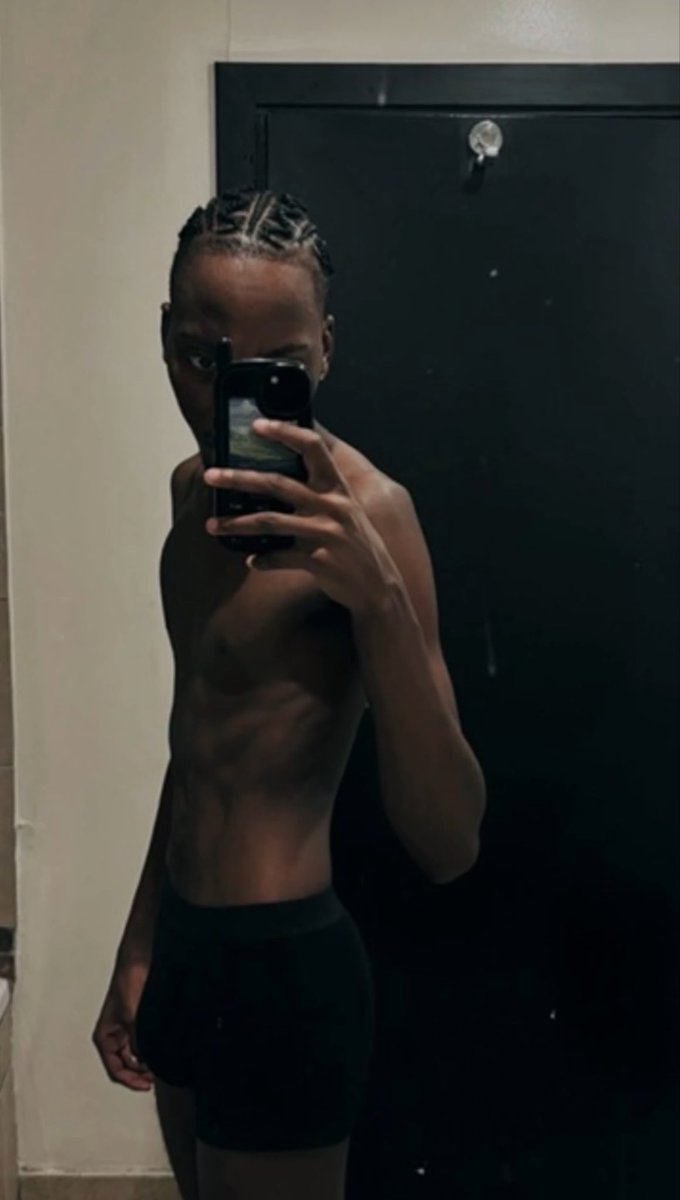 dylaneasly tweet media