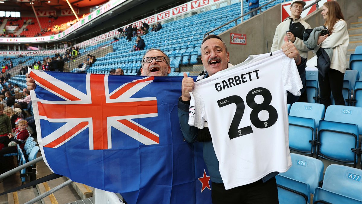 theposh's tweet image. 🇳🇿🤍

#pufc
