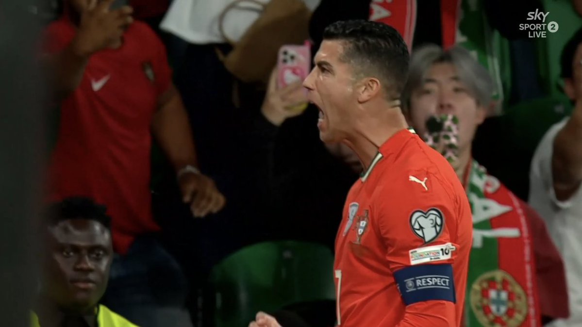 Goalll Cristianooo Ronaldoooo🐐🇵🇹 

Siuuuu