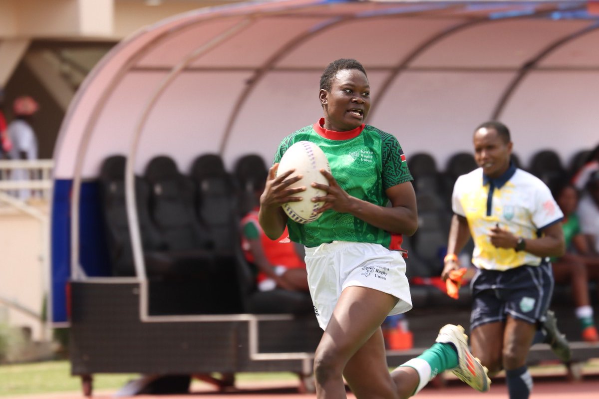 HipposFans's tweet photo. Gloria Matasio 💪💪💪💪🔥

#RunningRapids #UgandaRugby https://t.co/FN2dC63W0j