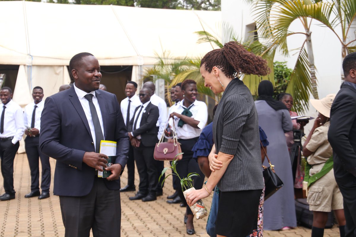 ROOTSUganda's tweet image. In a spirit of unity and deep gratitude, the Running Out Of Trees partners gathered at @allsaintscathed for the Thanksgiving Memorial Service honoring the life of @DrJaneGoodall, who inspired generations by reminding humanity of its sacred duty to protect all living things.