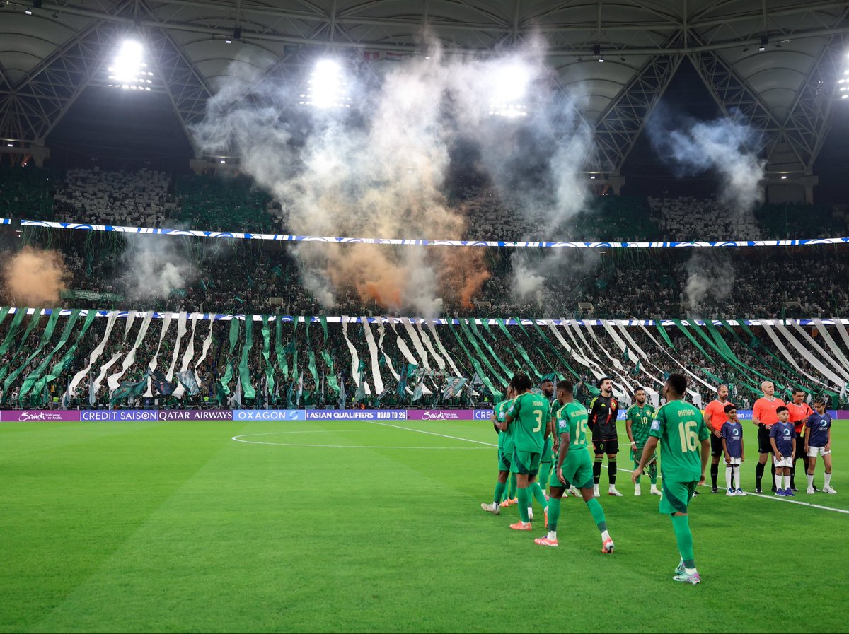 aitihadi's tweet image. شوط اول حلو يارب شوط ثاني افضل ونفرح بالتأهل 🇸🇦🇸🇦🇸🇦🇸🇦
 #السعوديه_العراق