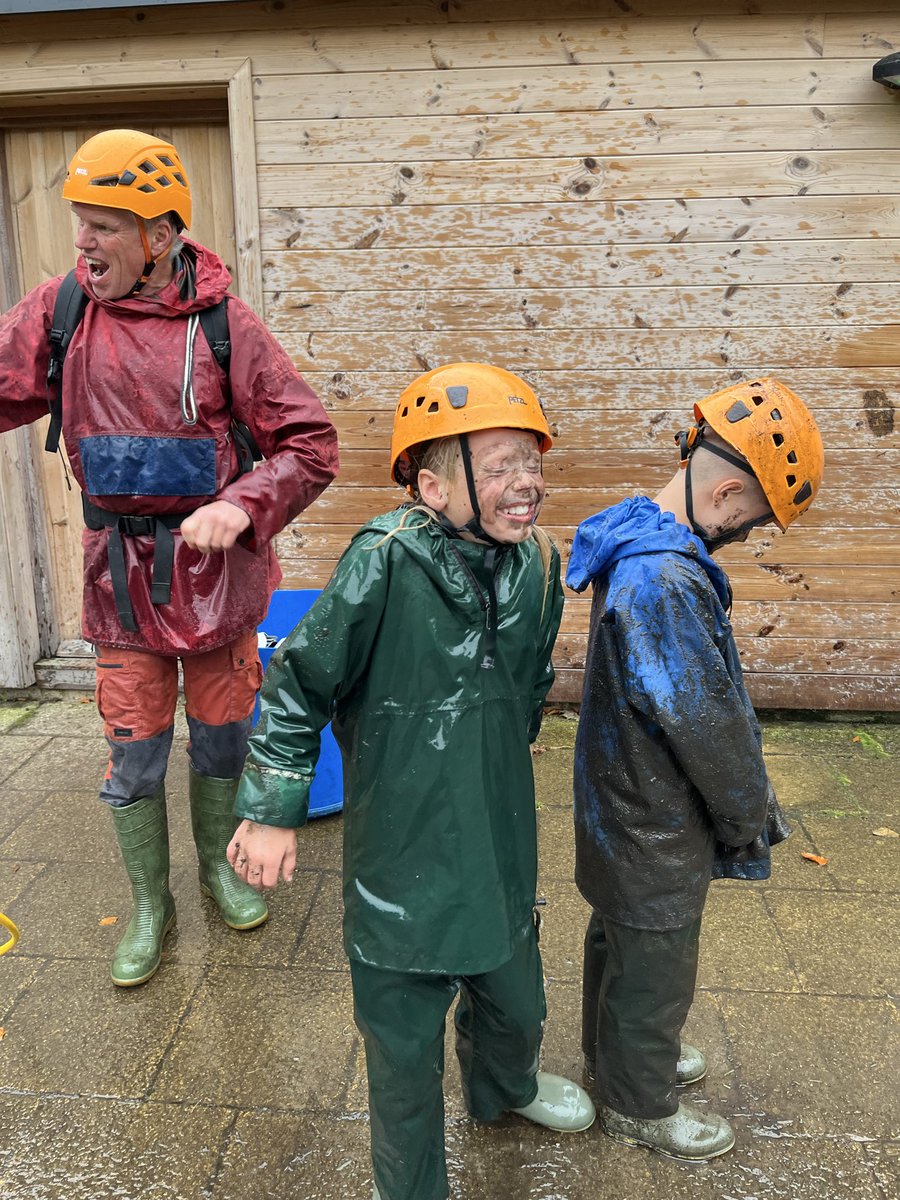 Y6OPS tweet media