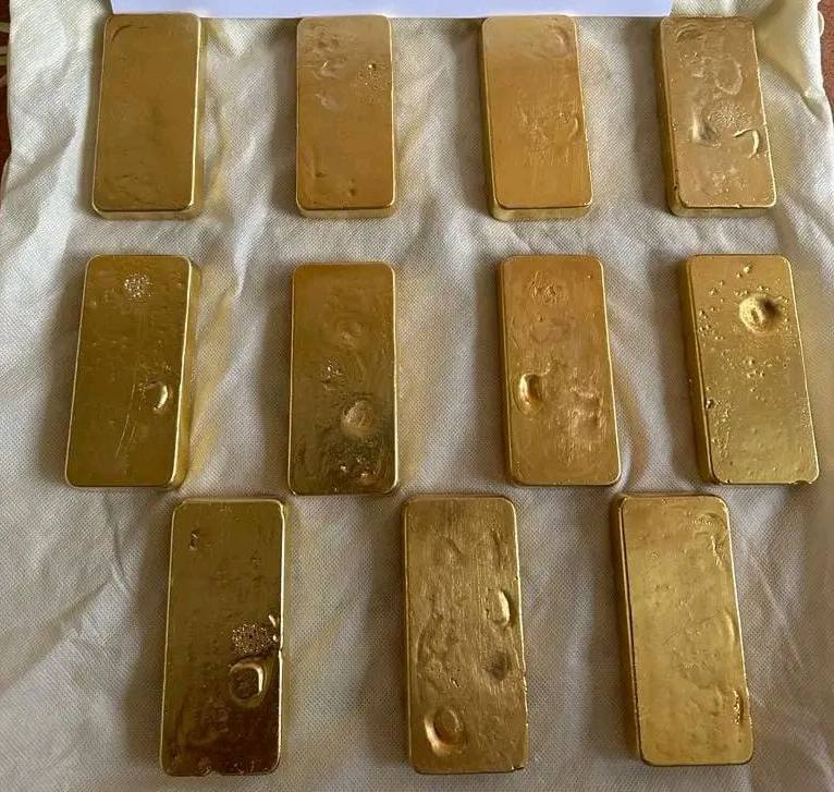 vodoospells's tweet image. Gold available for sale purity 97.8% carat 24 $78,000 per kg