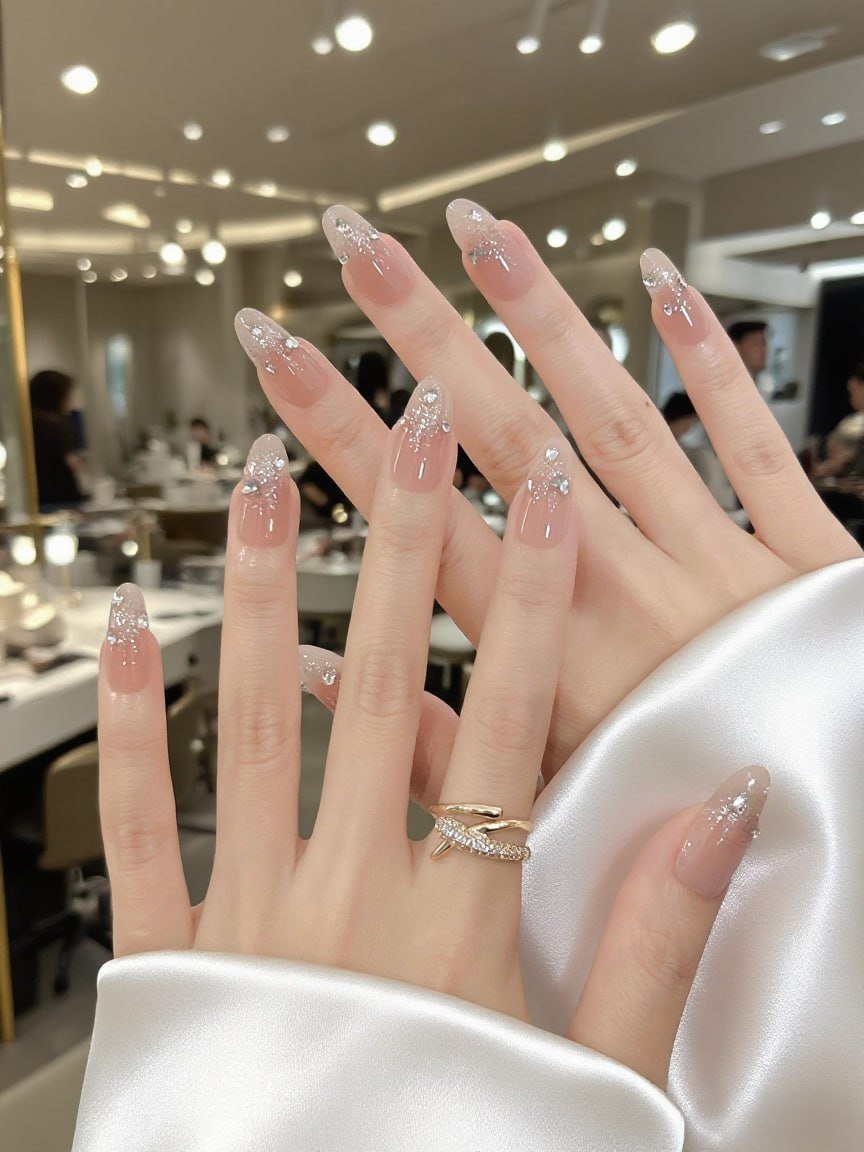 BillEngene's tweet image. Do you want to hold my hand?😛