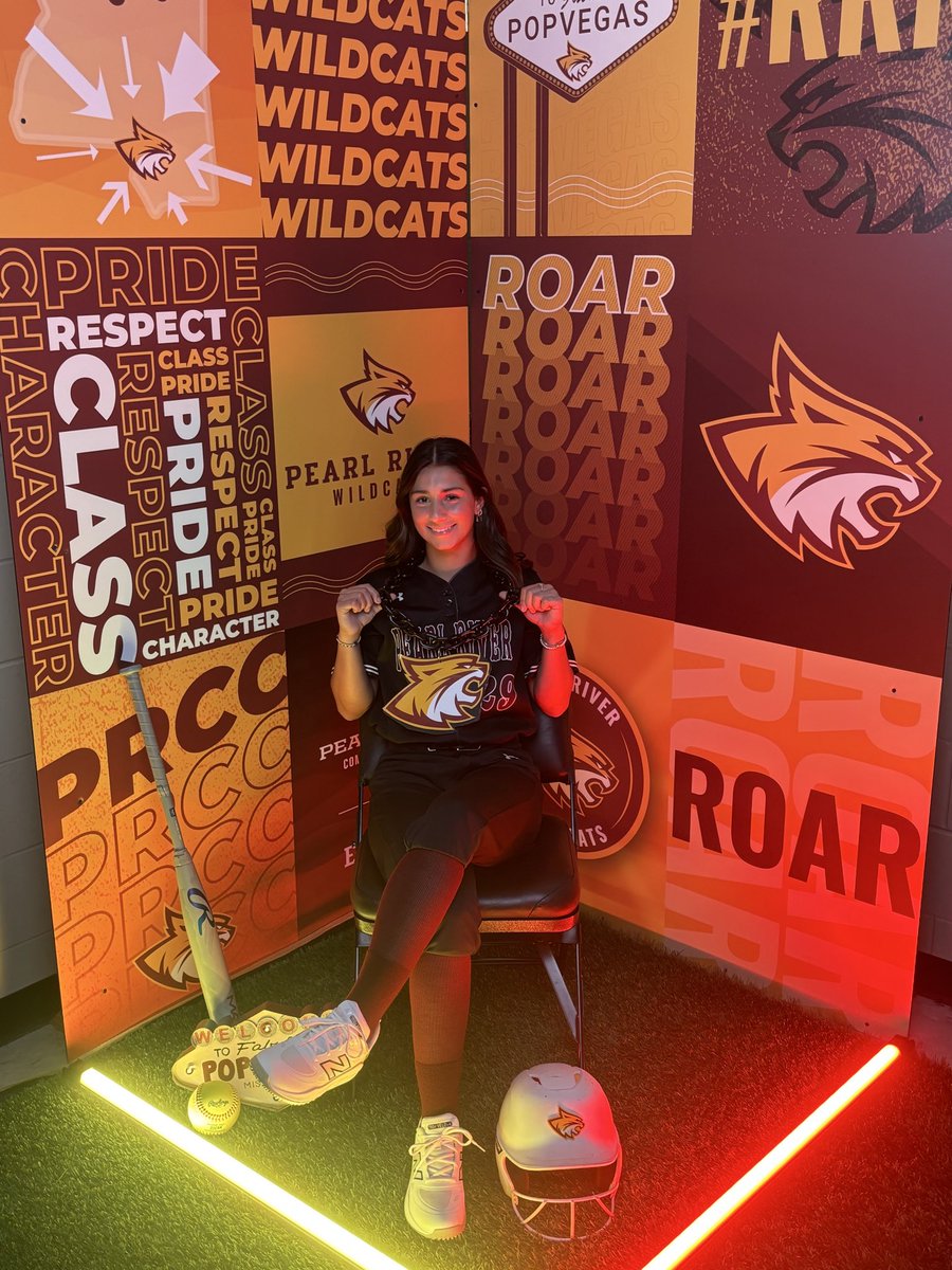 LA__Voodoo's tweet image. Abby Aguillard (2027, P/UT) had an awesome visit to Pearl River CC with Coach Meeks! 🐾🔥
Loved the energy in PopVegas — big things ahead for this talented athlete! 💪
#PRCC #Wildcats #RRR #ROAR #SoftballJourney @abbyaguilla2027 @CoachMeeks_PRCC