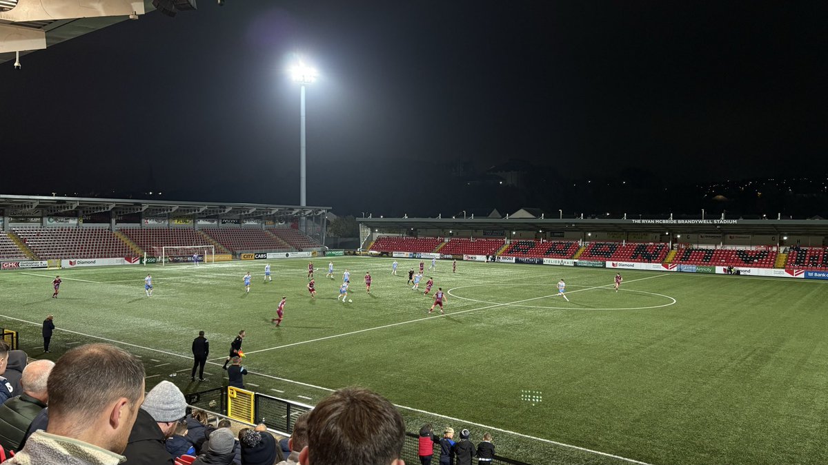 Not sure how Derry City play in a ground like this with a brand new rail seating stand there on the left and are appealing the NI Football Fund decision, when the ‘home’ team tonight literally do not have a ground to play - them and Crusaders with some serious brass necks