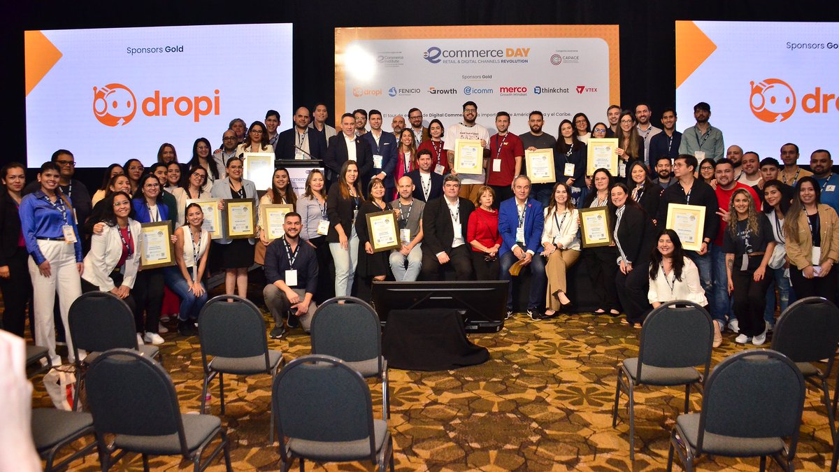 🚀 En el marco del eCommerce Day #Paraguay 2025 se anunciaron los finalistas del eCommerce #Award, el reconocimiento más importante a quienes impulsan el ecosistema digital del país 🇵🇾

👉 ¡Conoce a los nominados!
 ecommerceday.com.py/2025/se-conoci…
