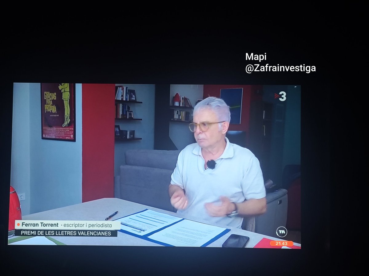 Zafrainvestiga's tweet image. #FerranTorrent renuncia al Premi de les Lletres per la deriva cada cop menys respectuosa amb el valencià
L'escriptor i periodista assenyala en 1 carta a #CarlosMazón q la llengua "no pot ser relegada ni sotmesa a silencis burocràtics o criteris polítics"#Dignitat👏
#Mazón indigne
