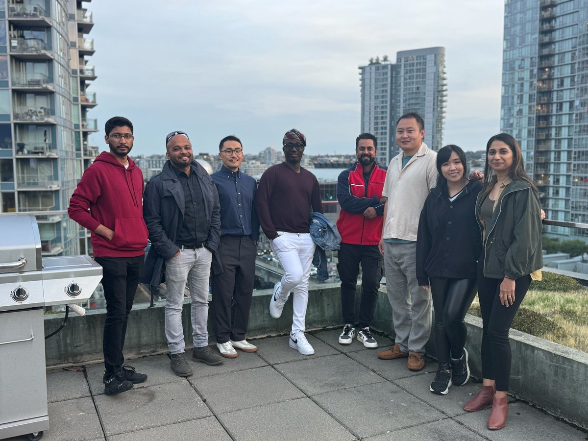 launchacademyhq's tweet image. We kicked off fall with a small rooftop social for our Launch alumni — a chance to reconnect, swap updates, and soak in the evening light over downtown. Our new home at @pavilioncowork (Stadium Beatty) made the perfect backdrop. @raywalia