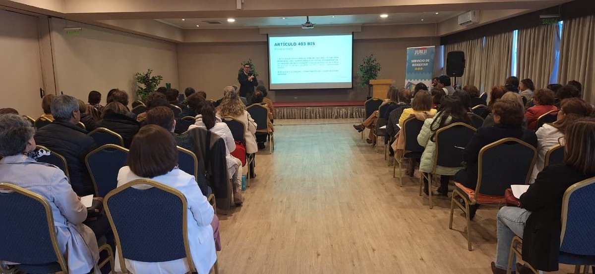 💛 Emoción y gratitud marcaron el Encuentro de Jubilados Bienestar 2025, donde se reconoció a la Sra. Natividad Otárola y brilló el Coro de Jubilados.