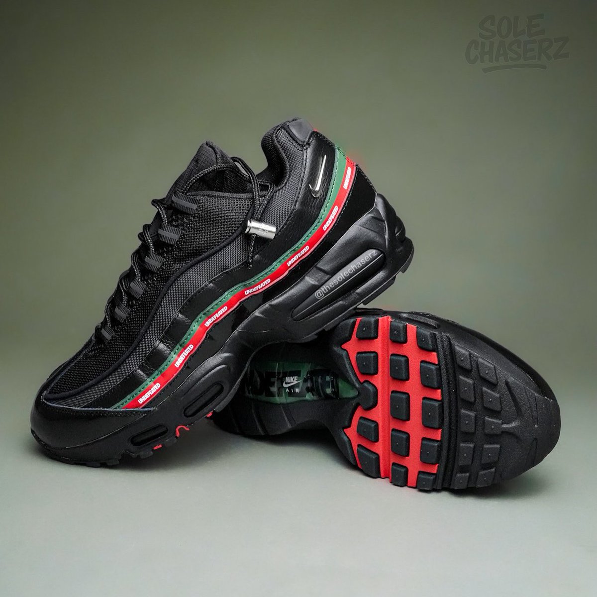 Ovrnundr's tweet image. UNDEFEATED x Nike Air Max 95 🌪️ 

• $200 
• Holiday 2025