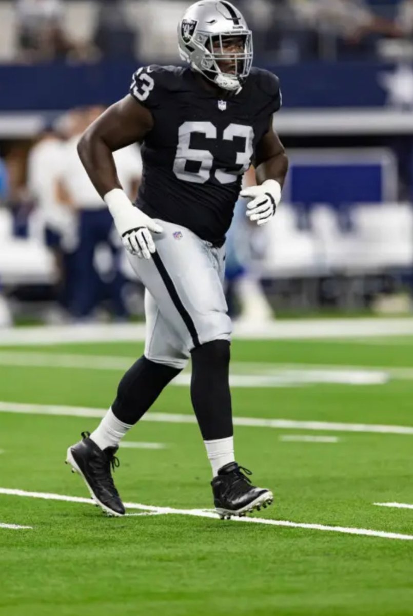 Welcome Home my G!!!
#Raiders signed McClendon Curtis who was signed as a UDFA in 2023 with the <a href="/Raiders/">Las Vegas Raiders</a>  The 6-6 330 pounder has bounced around from the Seahawks to the Cardinals to the Giants and is now back where it all started!!!