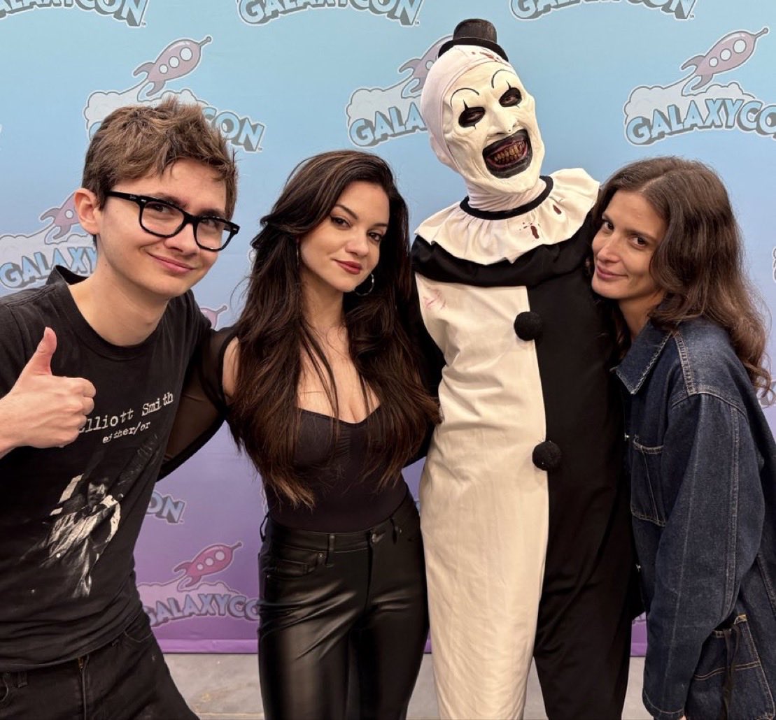 bella saw #ReadyOrNot2 🩸 tweet media