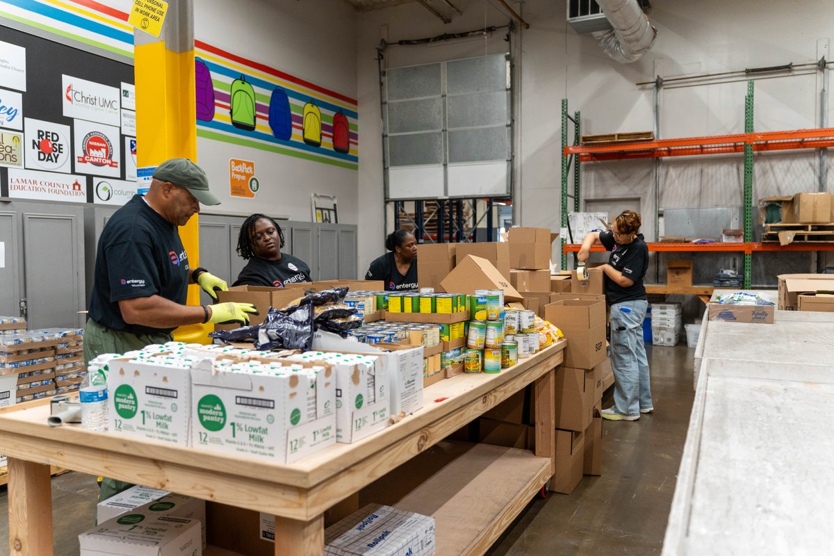 EntergyNuclear (@entergynuclear) on Twitter photo We know that volunteering matters.🌱 
Several team members volunteered at the <a href="/MSFoodNet/">MS Food Network</a> to pack boxes of nonperishable food items, fruits and vegetables for their senior grocery program. #WePowerLife We know that volunteering matters.🌱 
Several team members volunteered at the <a href="/MSFoodNet/">MS Food Network</a> to pack boxes of nonperishable food items, fruits and vegetables for their senior grocery program. #WePowerLife