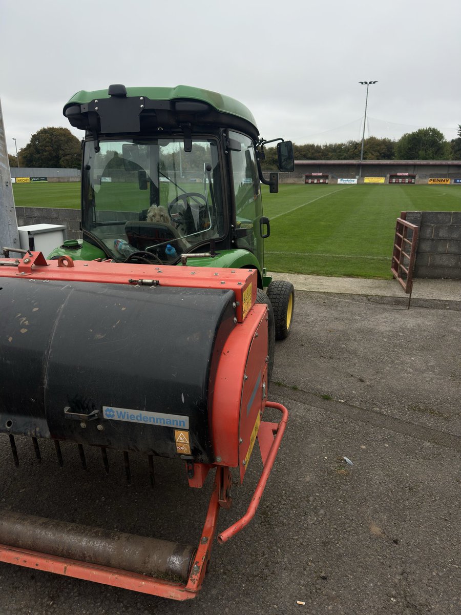 Great to come to <a href="/PaultonRoversFC/">Paulton Rovers</a> and aerate the football pitch

<a href="/WiedenmannUK/">Wiedenmann UK</a> XF6 with 19mm solid tines