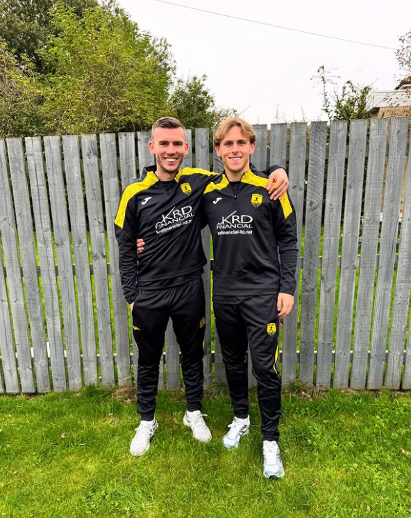 OfficialCatchup's tweet image. All the best to Kieran Gibbons and Broque Watson on the launch of their new football academy - Kick 4 Goals - based in Clydebank/Glasgow.

⬇️ Socials and links below. Please drop the lads a follow. 
📸 instagram.com/kick4goalsacad…
⚽️ facebook.com/profile.php?id…