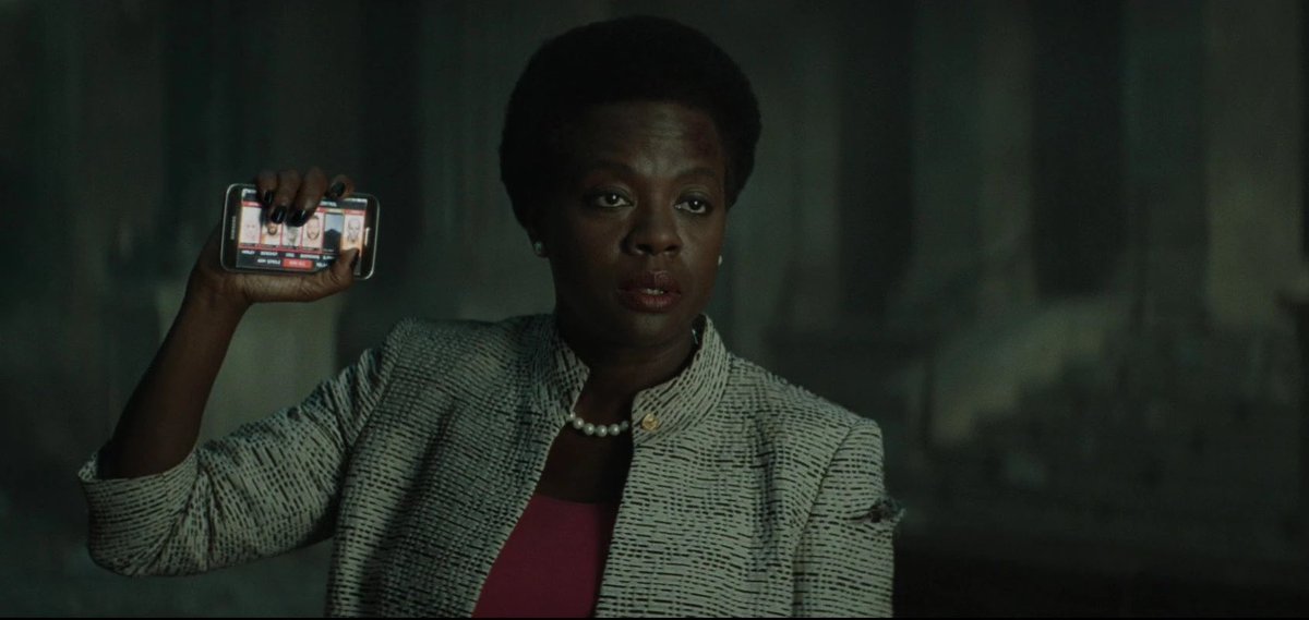 AmandaWalerDCU's tweet photo. This is the official account of government official Amanda Waller, in charge of U.S. national security and your fate. https://t.co/XaeH4AHsAC