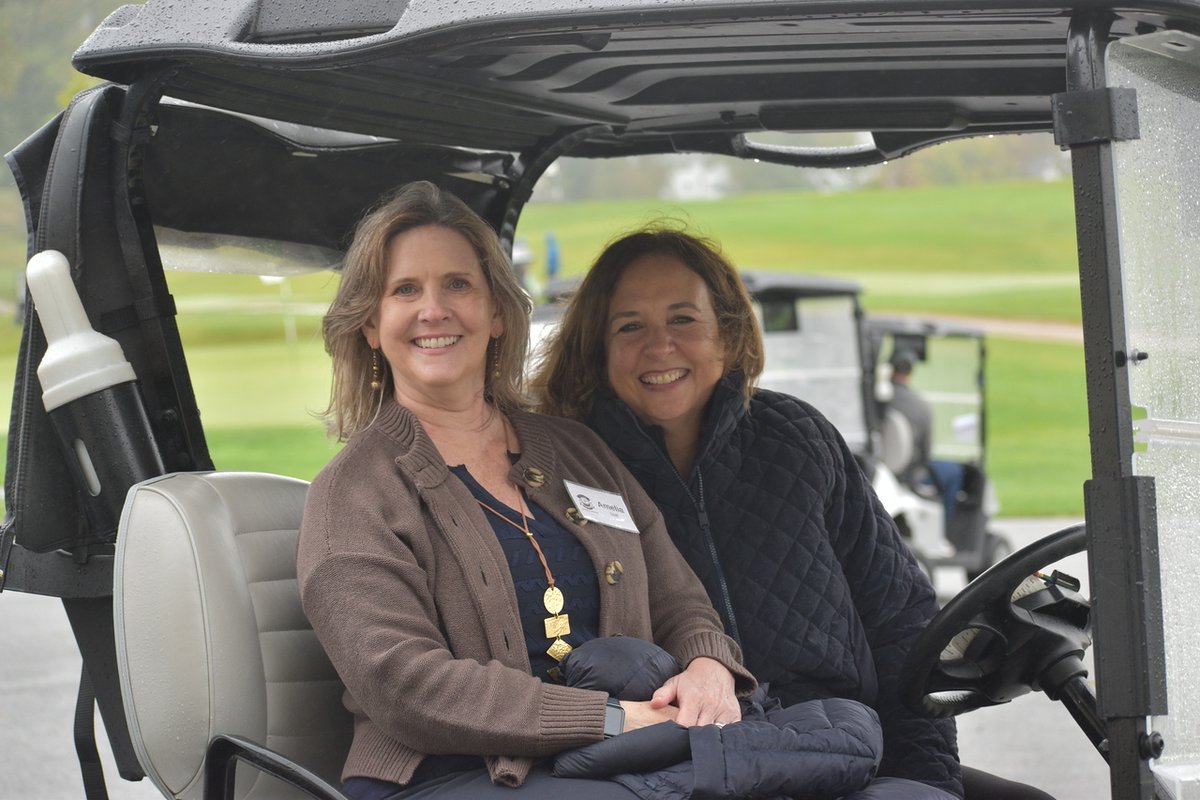 Yesterday, the First Annual Ben Auger Memorial Golf Outing welcomed 60+ golfers at the historic Rolling Green Golf Club to support Settlement, raising more than $105,000 in financial aid for Settlement students! Photos here: settlementmusic.smugmug.com/Ben-Auger-Memo…