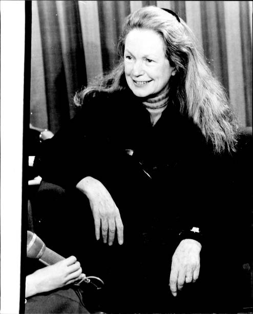 HWCentury's tweet photo. Geraldine Fitzgerald (1977) https://t.co/dkkh7DiJfM