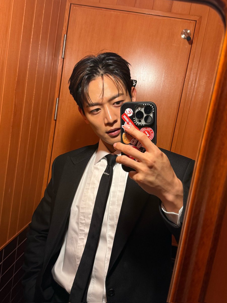 Slowminew's tweet image. Say Cheese 
#ONHO 
#온호