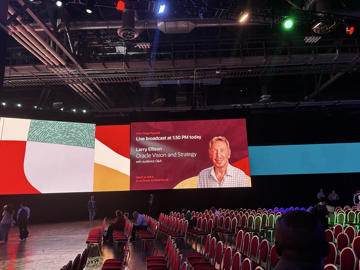 reqtc's tweet image. 【Oracle AI World】次はいよいよOracleラリー・エリソン会長によるキーノート！！
#AIWorld #oracleaiworld #oracle