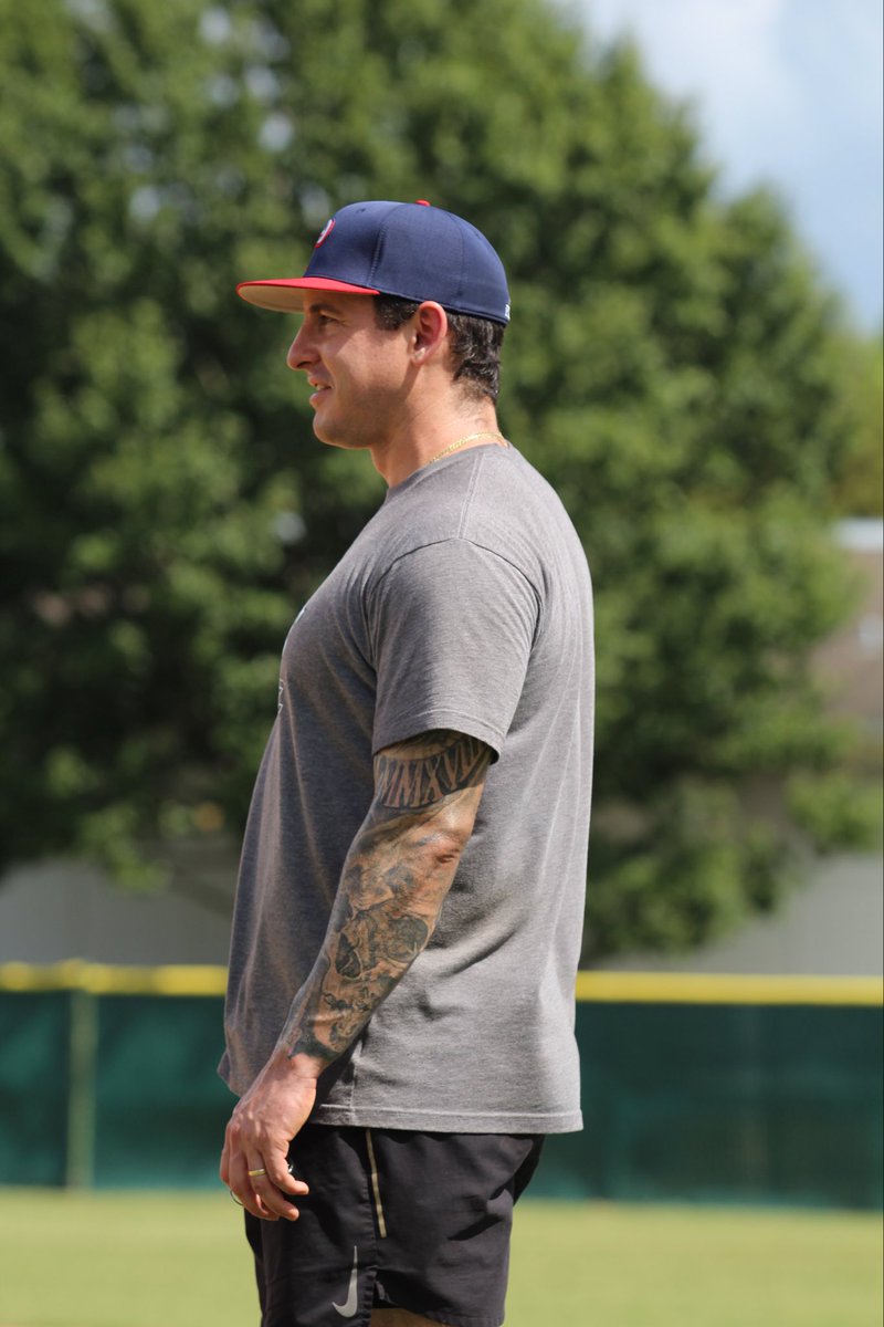 ForceVectorATH's tweet image. Want to be challenged by former pros and collegiate coaches? ⚾️ 

Want to develop physically and mentally? 💪🏻 

Want to understand the science of how you move? 🧬 

Train with Force Vector - Play with USA Prime 🔥 

Open training spots and summer high school rosters are open!