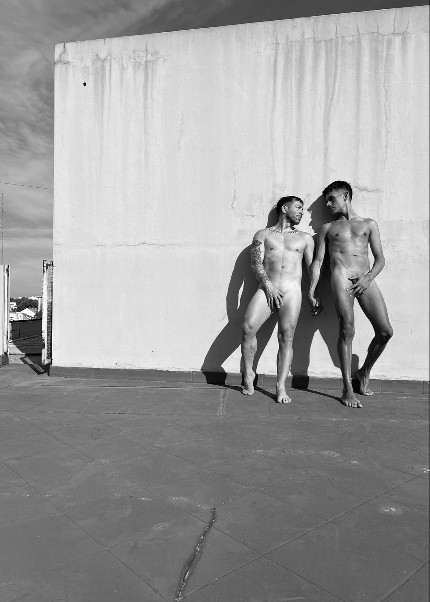 paralel_u's tweet photo. 3 momentos - de ellos 2 💕
MODELS: @bahiover @CaceGabo
SERIE: #subgapreta #azotea https://t.co/HhYIEnnAzC