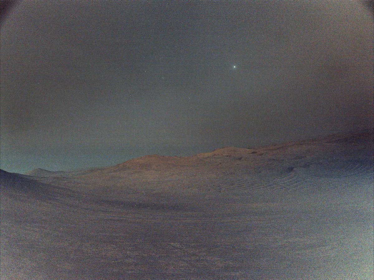 Xavi_Bros's tweet image. A moon over the sky of Mars:
In this Martian skyscape the brightest object is Deimos, the smallest of Mars’ two moons.
This image was taken before sunrise by Perseverance rover on March 1, 2025.
Image: NASA via APOD.