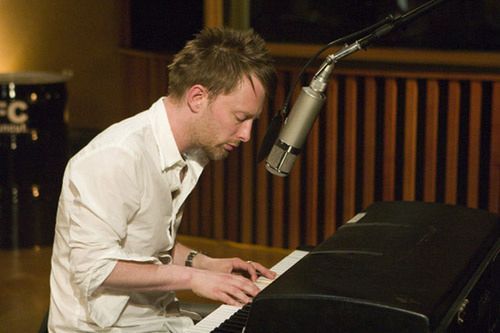 hourlythomyorke's tweet image. 