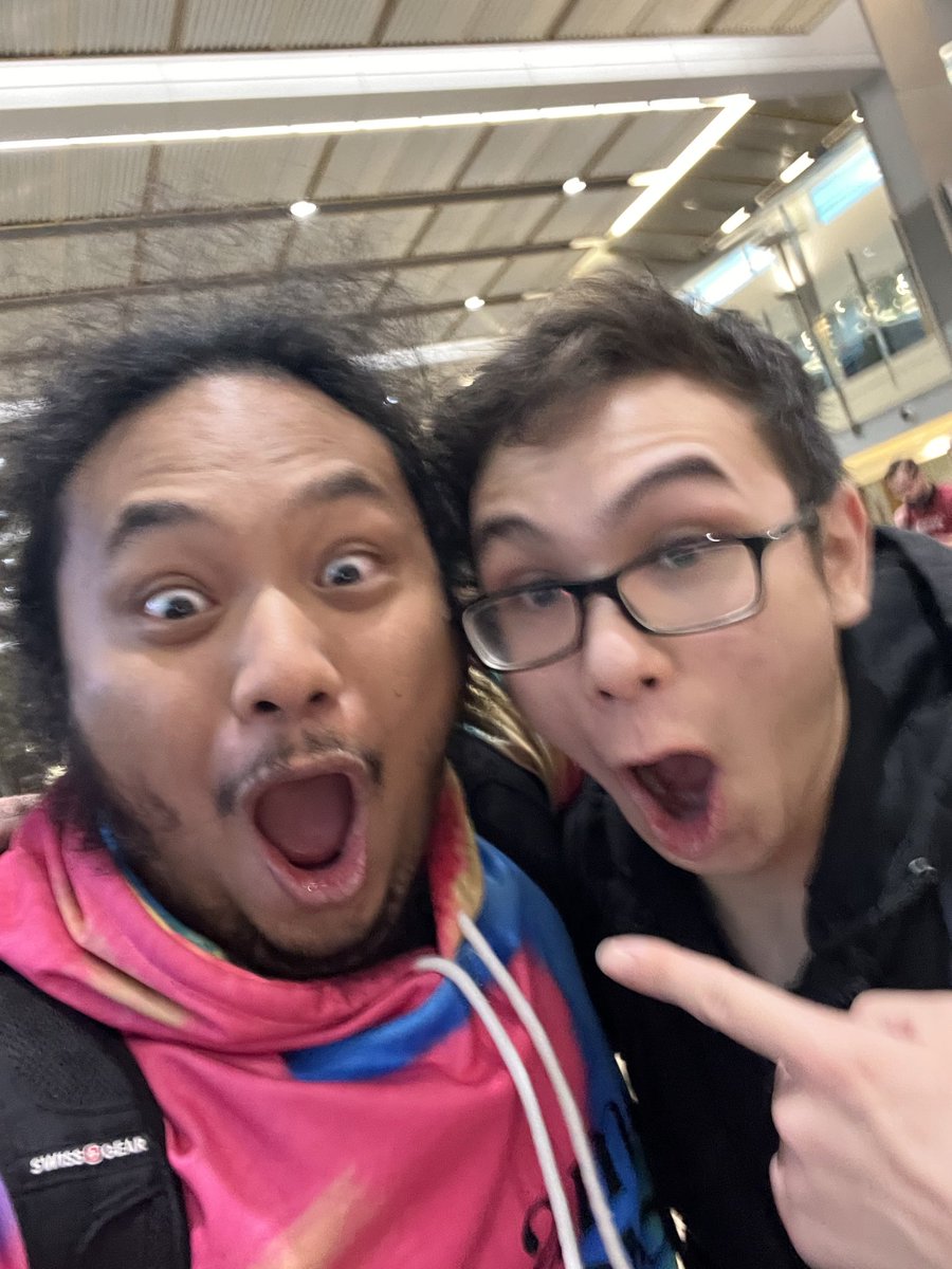 Mf went up to me asking “where mah hug at”

<a href="/RandomBeans_/">RandomBeans</a>