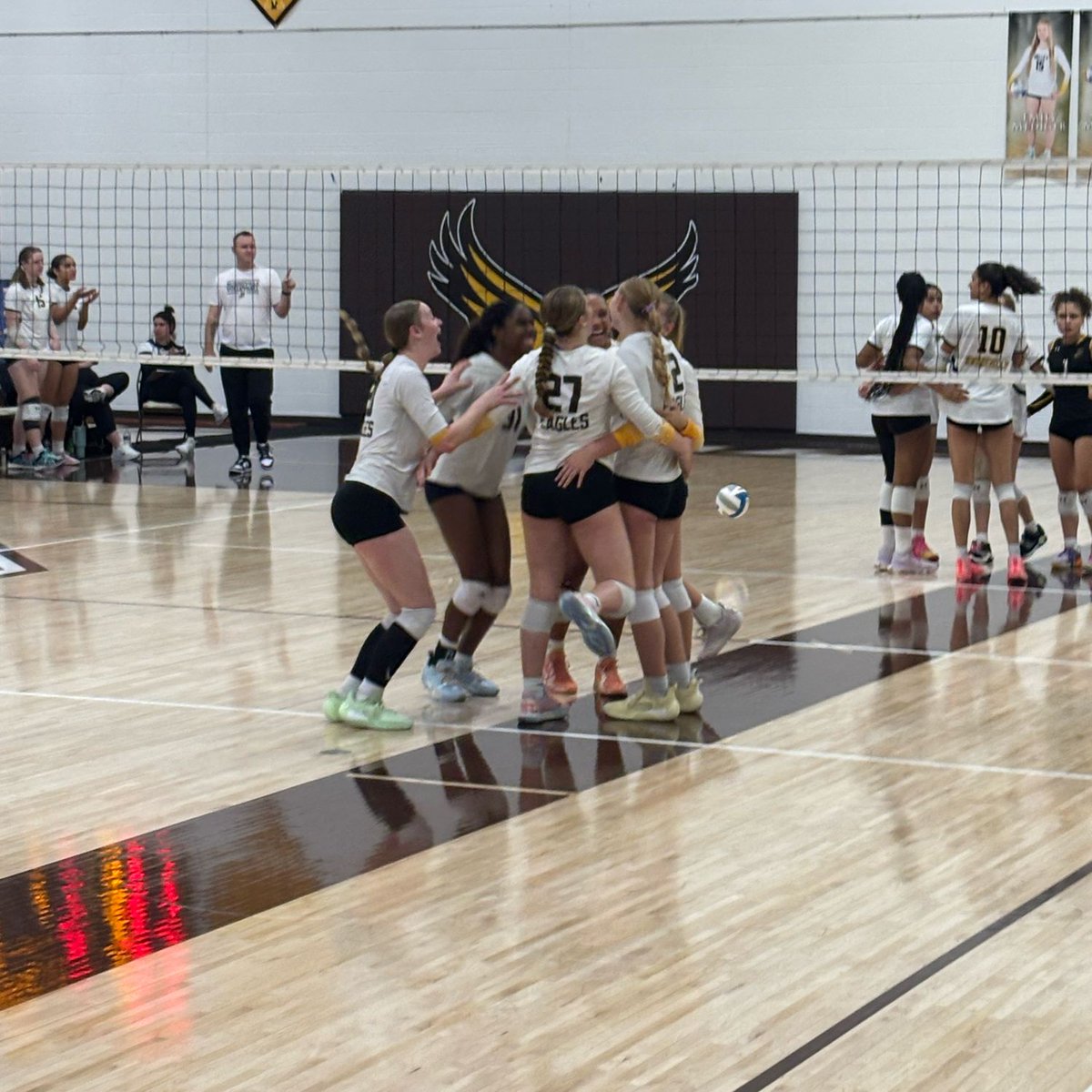 AVHS Athletics tweet media