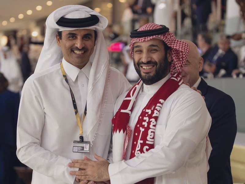 mod_sj's tweet image. حن نعتبر ويا قطر اخوان توم
غصبن على عمانها واخوالها 

نفس الثوابت والعوايد والسلوم 
الفرق الا فـي خيوط اعقالها.

• ألف ألف مبروووووووك تأهل
 #المنتخب_السعودي و #المنتخب_القطري 
التأهل لكأس العالم في أمريكا 2026 🇸🇦🏆🇶🇦.